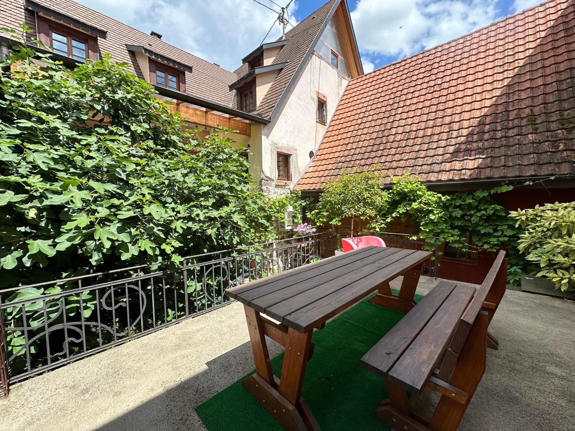 Belle Maison Alsacienne De 1610 * Gueberschwihr